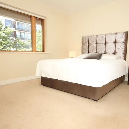 Grand Canal Quay - 3 Bedroom Apartman *
